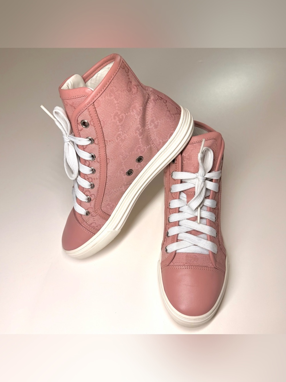 Gucci Women's GG High "Logo Print - Soft Pink" Sneakers Size- 36 - Picture 5 of 13